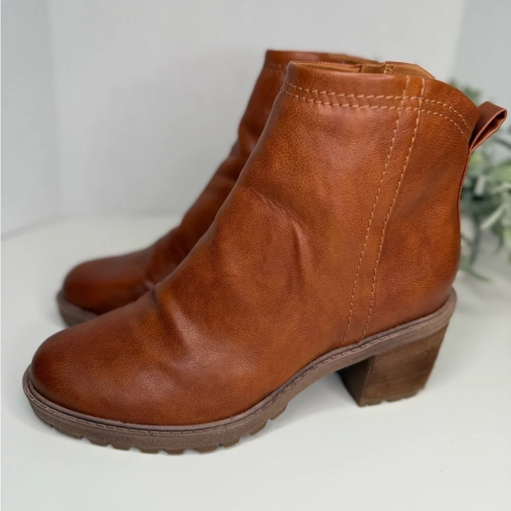 Zodiac Greyson Block Heel Womens Ankle Boots Size 10M in Brown/Cognac Streetwear